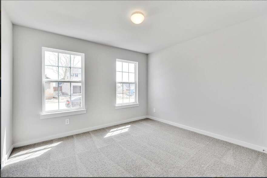 Building Photo - 4712 Peony Green Dr