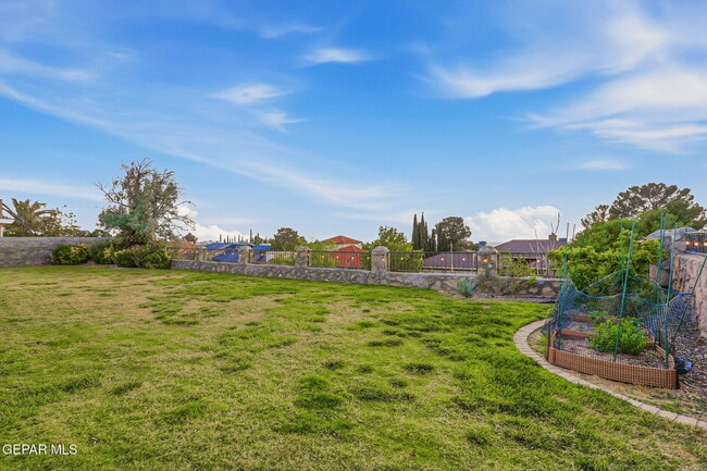 Building Photo - 871 Via Alegre Ln