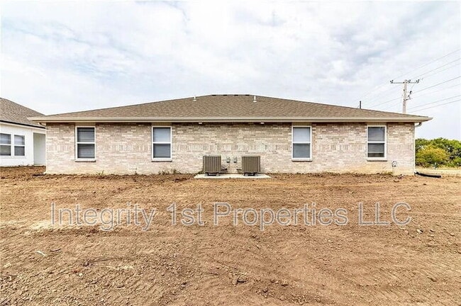 Building Photo - 1510 Park Ave