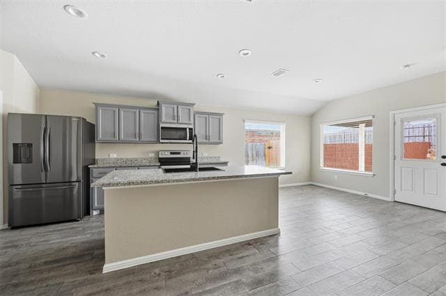 Building Photo - 405 Houndstooth Dr