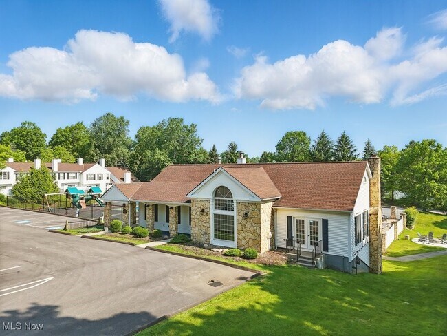 Building Photo - 6671 Hidden Lake Trail