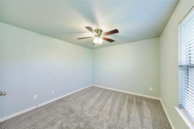 Building Photo - 6601 Pine Hills Ln