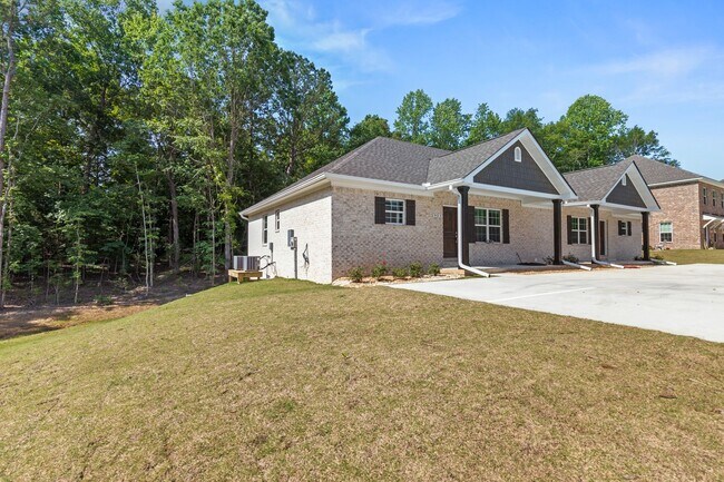 Building Photo - Available Fall 2026!