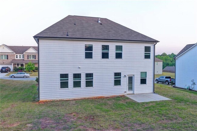 Building Photo - 461 Paxton LN