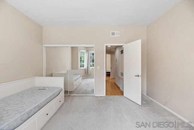 Building Photo - 3969 Mahaila Ave