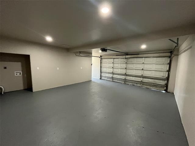 Building Photo - 7101 Bramlett Dr