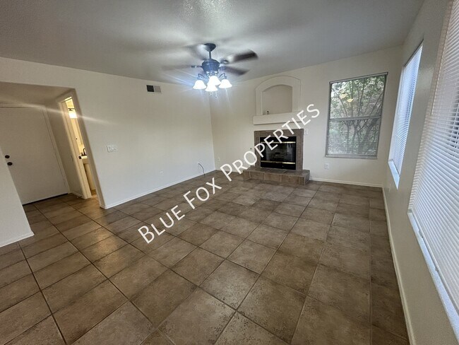 Building Photo - 5257 W Bobwhite Way