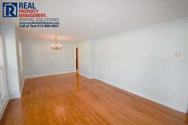 Building Photo - 1460 Compton Rd
