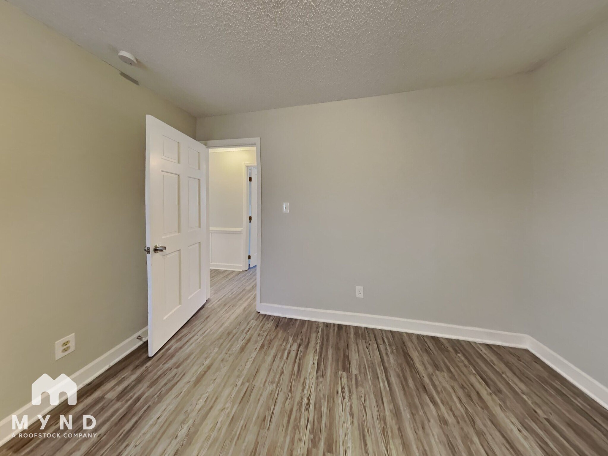 Building Photo - 6125 Krandon Dr