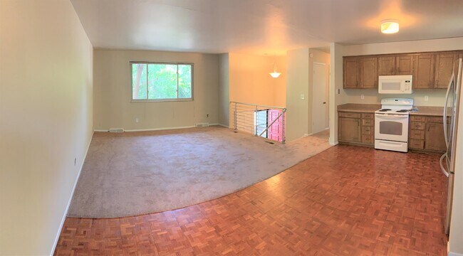 Building Photo - 104 East St