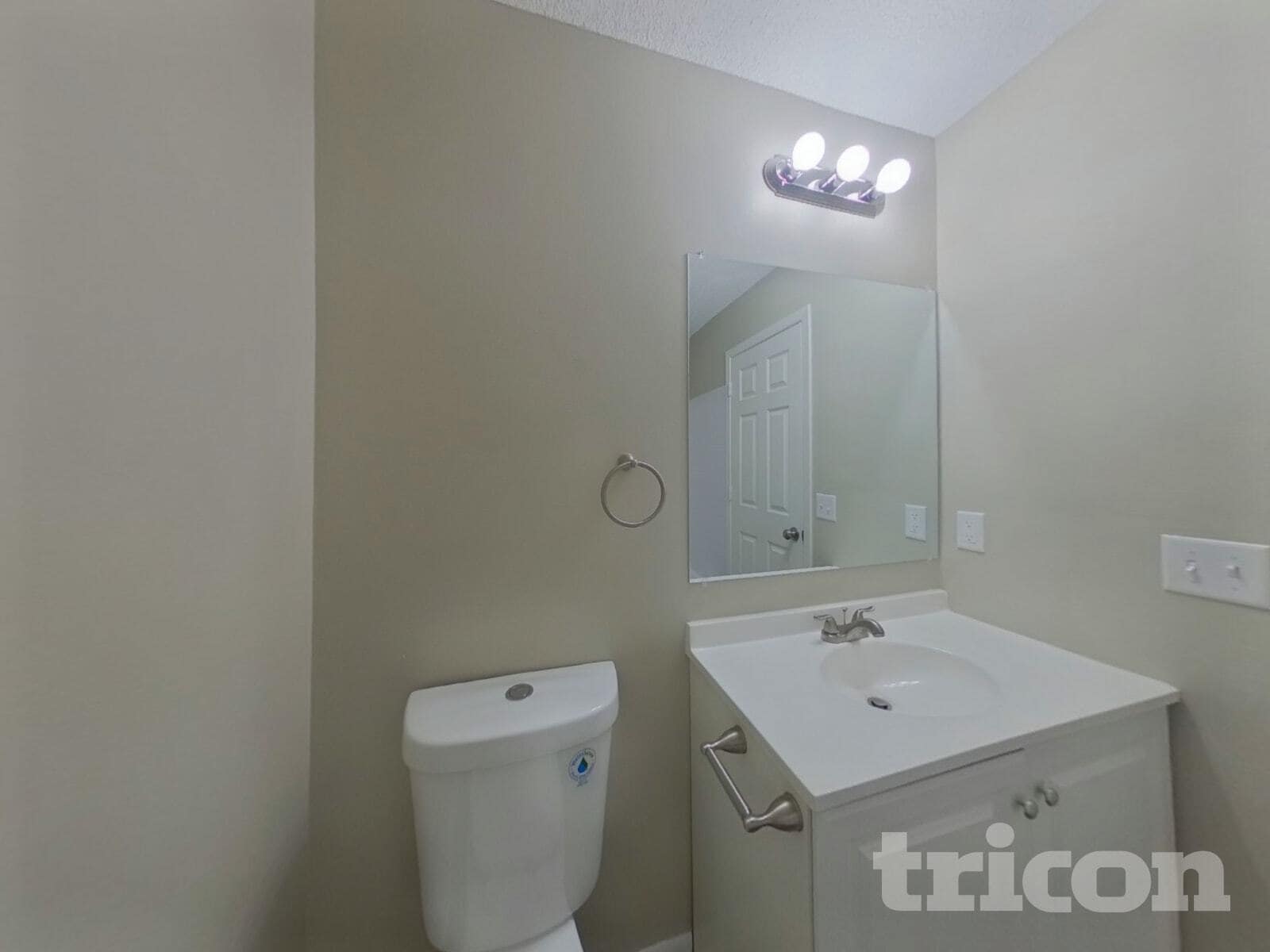 Building Photo - 8906 St Croix Rd