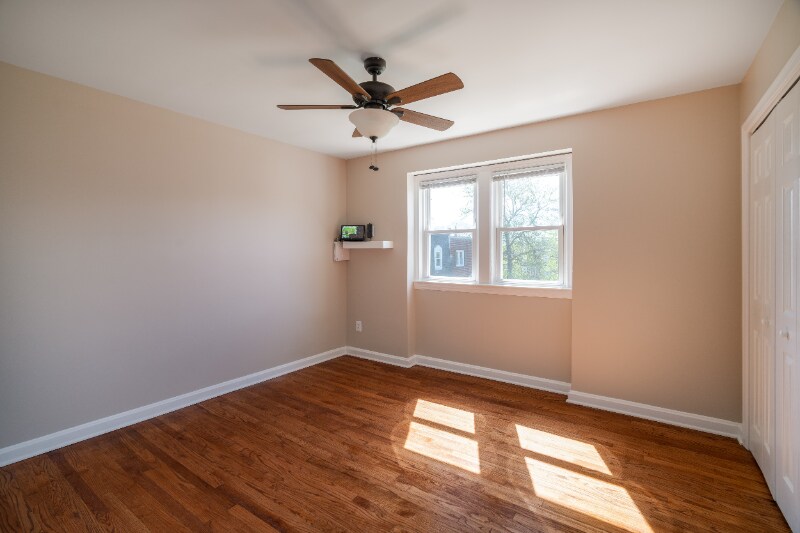 Building Photo - 2526 Iverson St