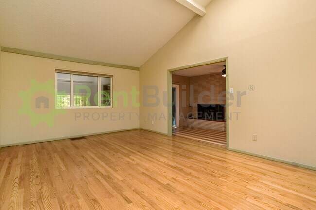 Building Photo - SPRING SPECIAL!!!  NEW UPGRADE:  REFRIGERATED AIR CONDITIONING!!