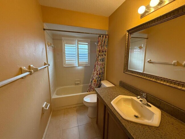Building Photo - 2430 Coco Bay Cir