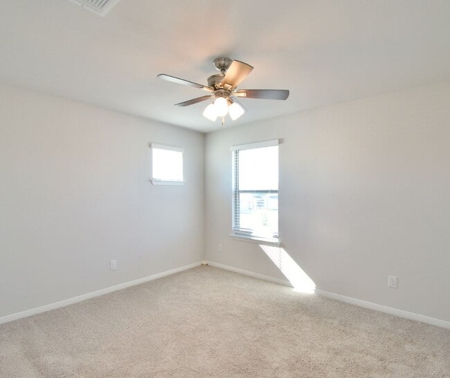 Building Photo - 11229 Solar St