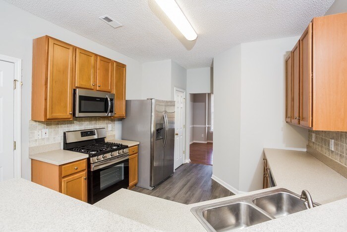 Building Photo - 309 Edenberry Way