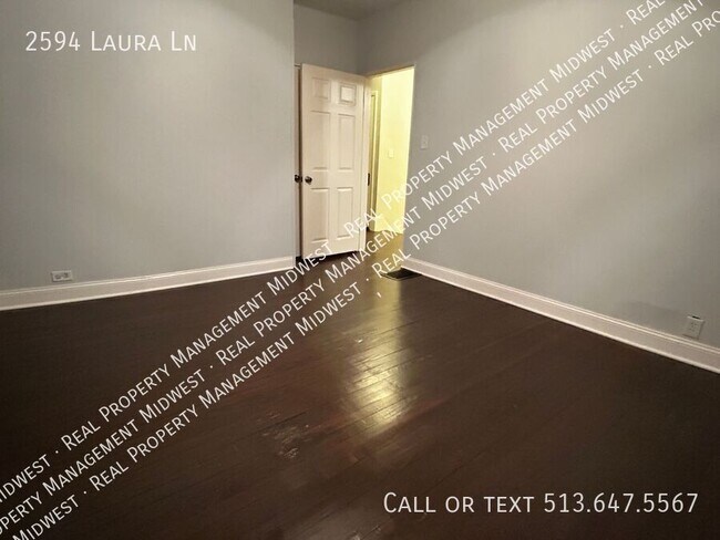 Building Photo - 2594 Laura Ln