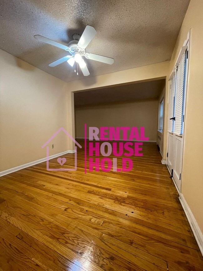 Primary Photo - 2 Bedroom 1 Bath Condo-Security Deposit Sl...