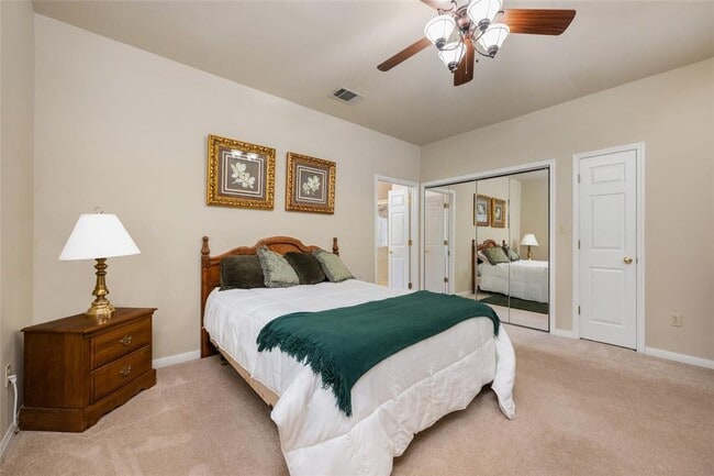 Building Photo - 391 Liberty Dr