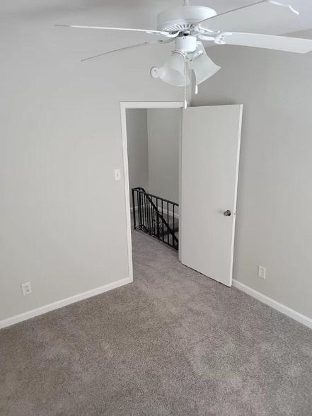 Building Photo - 88 Angie Dr