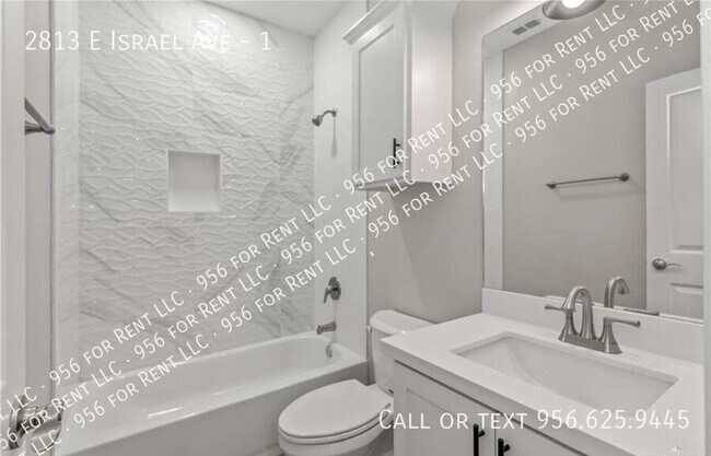 Building Photo - 2813 E Israel Ave