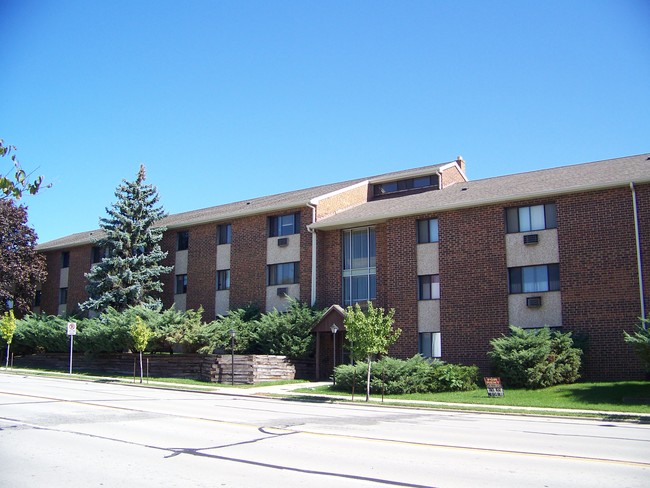 Primary Photo - Greenfield Terrace Apartment Homes