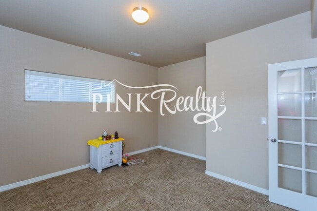 Building Photo - Gorgeous 2 Story Home in Lorson Ranch!!