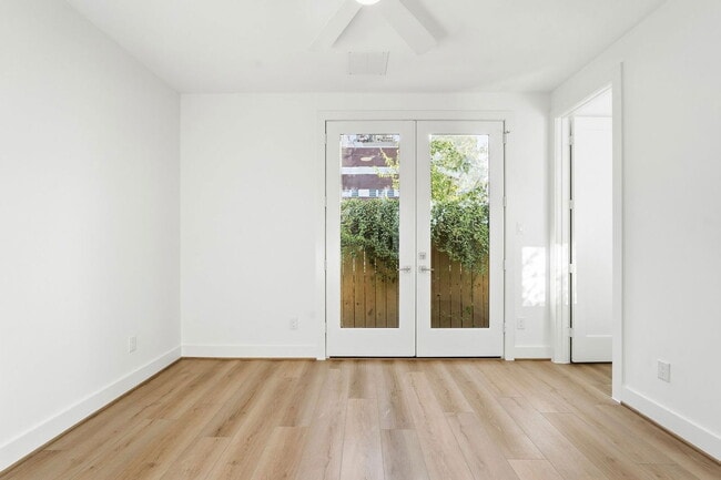 Building Photo - 3826 Wilmer St