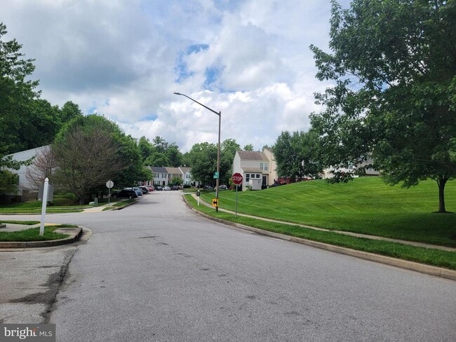 Building Photo - 8702 Castlerock Ct