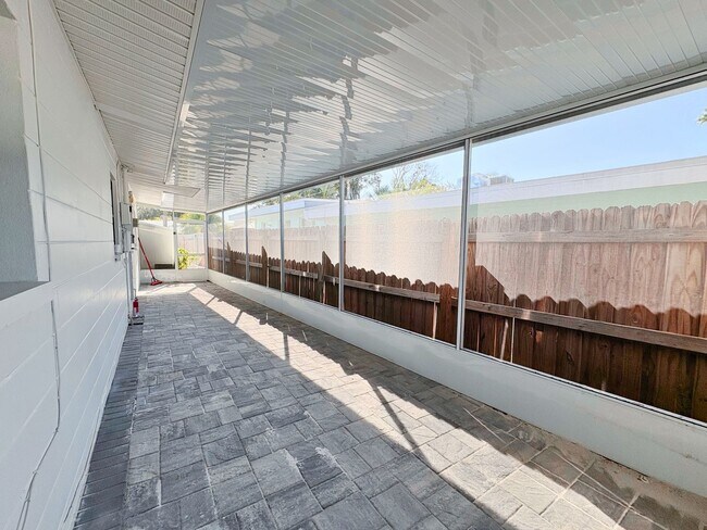 Building Photo - Fully Renovated 2BR Home with Designer Finishes & Fenced Yard