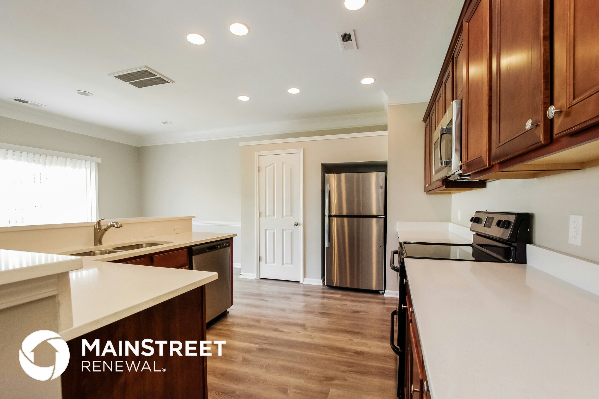 Building Photo - 4208 Bathurst Dr