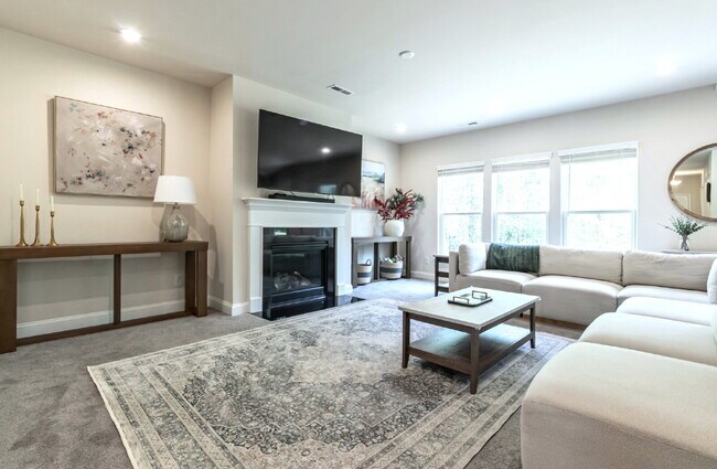 Building Photo - "Discover Spacious Living: 5-Bedroom Craftsman Home in Gated and Amenity-Rich Bretagne with Top-R...