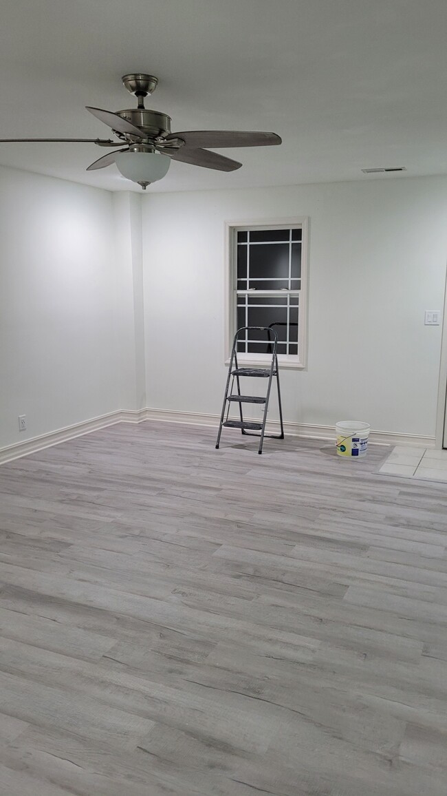 Building Photo - 22 Rose of Sharon Way
