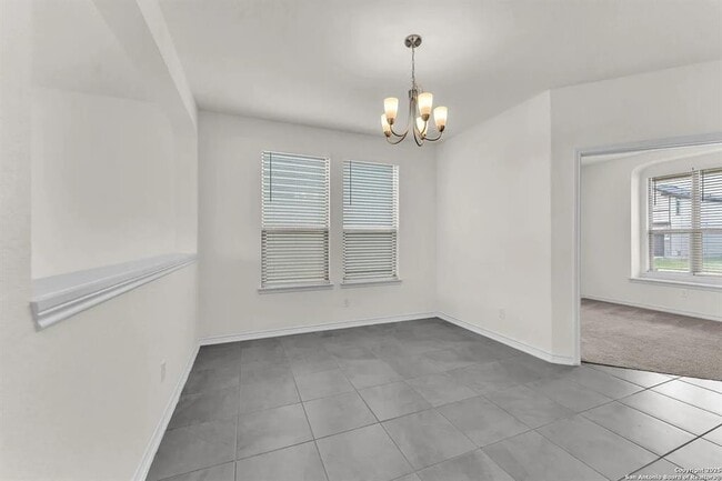 Building Photo - 412 Deer Crest Dr