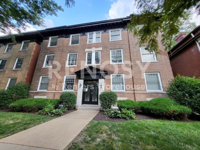 Building Photo - 6126 Washington Blvd