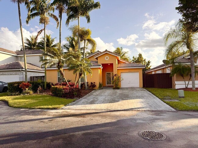 Building Photo - 15430 SW 143rd Terrace