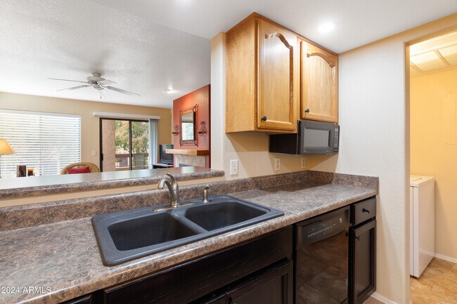 Building Photo - 14645 N Fountain Hills Blvd