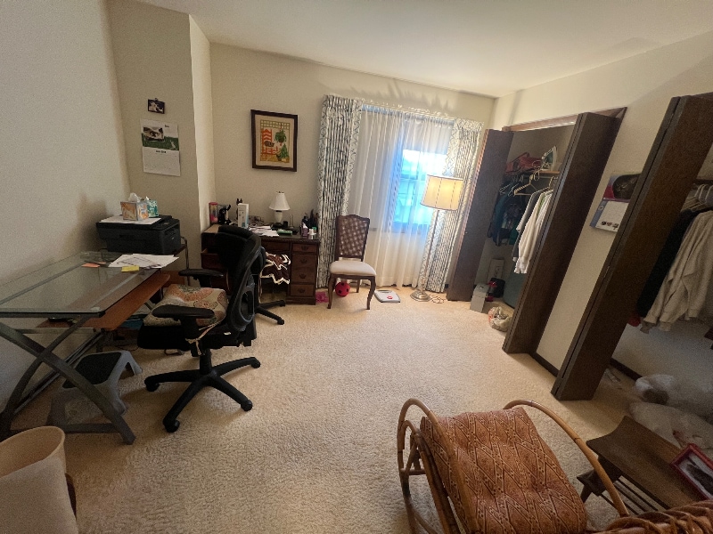 Building Photo - 243 Tyler Cir