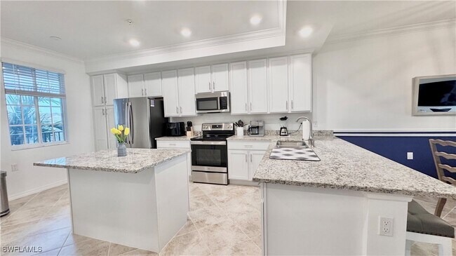 Building Photo - 43020 Greenway Blvd