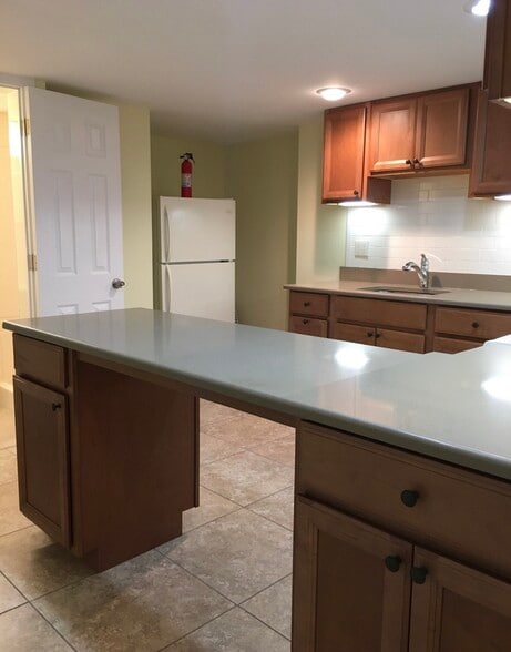 Building Photo - 472 Yaphank Middle Island Rd