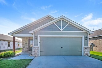 Building Photo - 12732 Carrara Ln