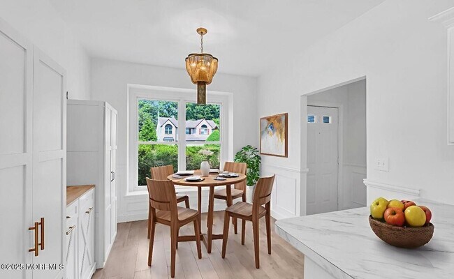 Building Photo - 19 Longbrook Ln