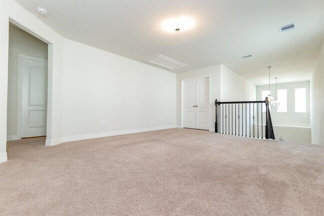Building Photo - 40634 Guillemont Ln