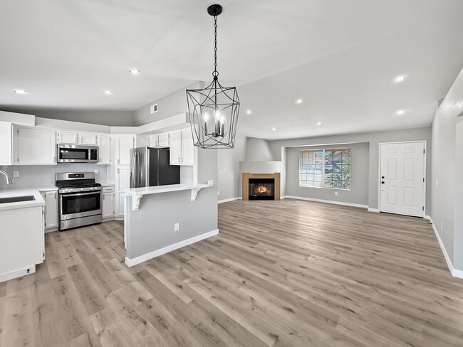 Building Photo - 69736 Cypress Rd