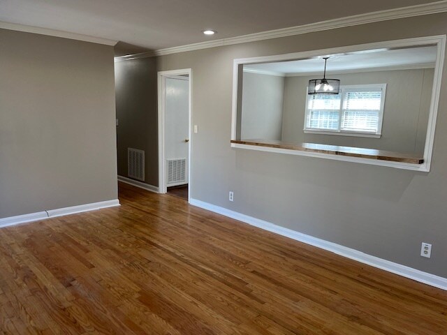 Building Photo - 2014 Haynes Ave NE