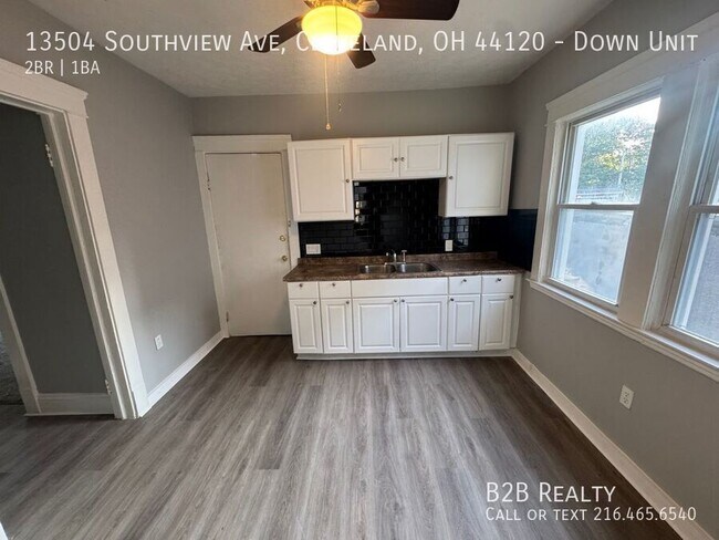 Building Photo - 13504 Southview Ave