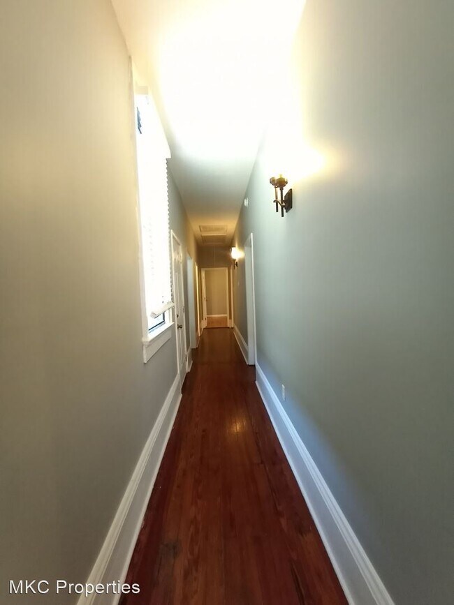 Building Photo - 3 br, 2 bath House - 2826 Palmyra