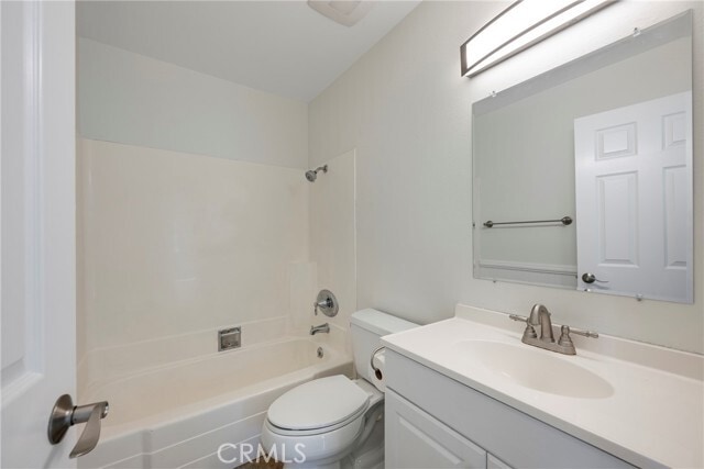 Building Photo - 5351 Westmoreland Dr