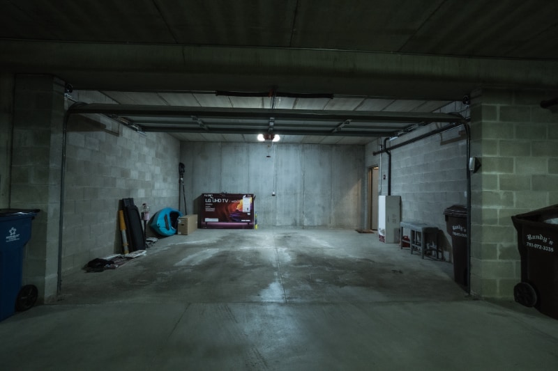 Building Photo - 24557 Superior Dr