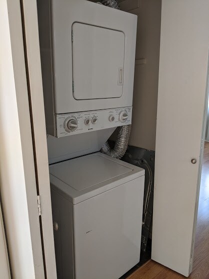 Building Photo - 5232 Wilkinson Ave